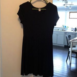 Black cotton dress